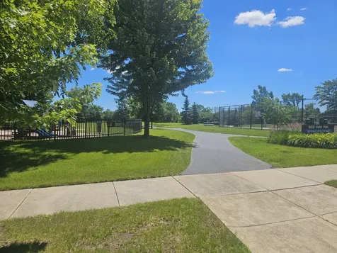 4501 West Westchester Lane Libertyville IL 60048