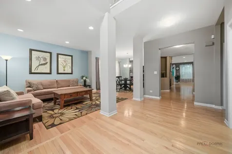 4501 West Westchester Lane Libertyville IL 60048