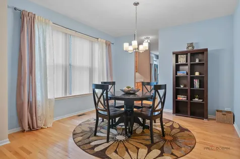 4501 West Westchester Lane Libertyville IL 60048