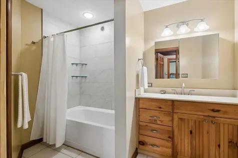 207 North Main Street Mount Prospect IL 60056