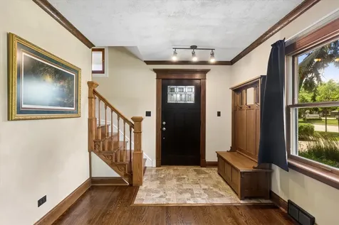 207 North Main Street Mount Prospect IL 60056