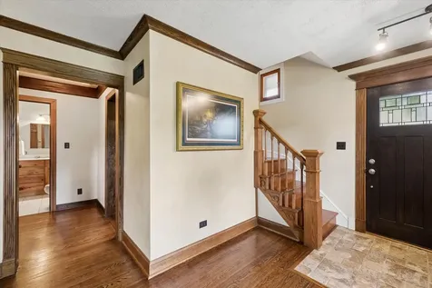 207 North Main Street Mount Prospect IL 60056