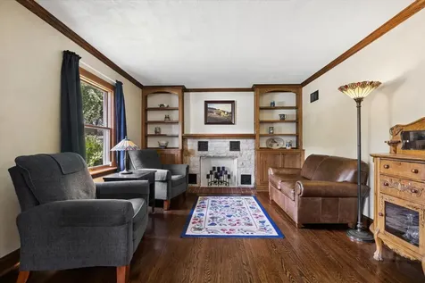 207 North Main Street Mount Prospect IL 60056
