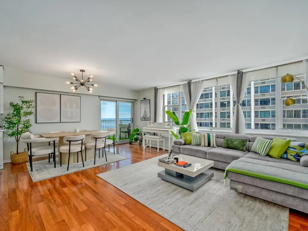 4250 North Marine Drive Chicago IL 60613
