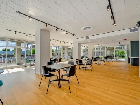 4250 North Marine Drive Chicago IL 60613