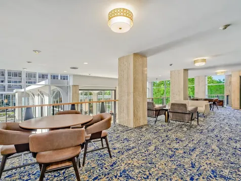 4250 North Marine Drive Chicago IL 60613