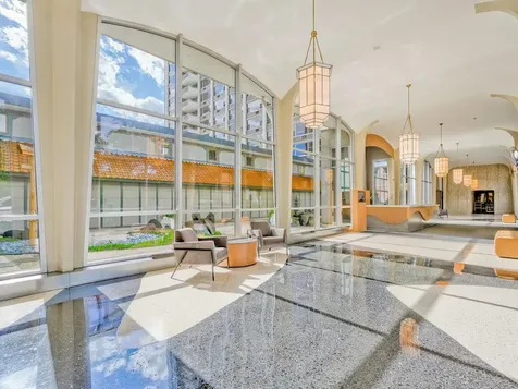 4250 North Marine Drive Chicago IL 60613