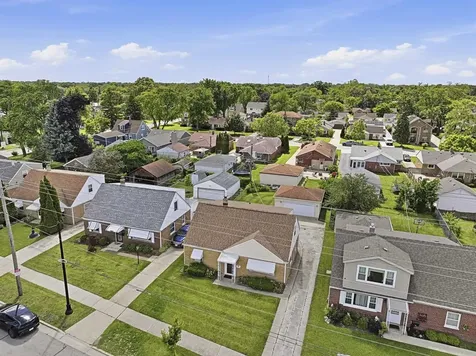 7922 North Waukegan Road Niles IL 60714
