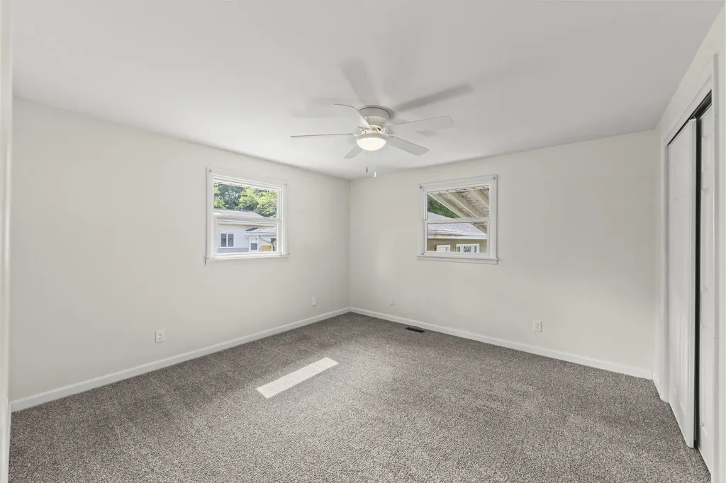 237 East North Street Lockport IL 60441