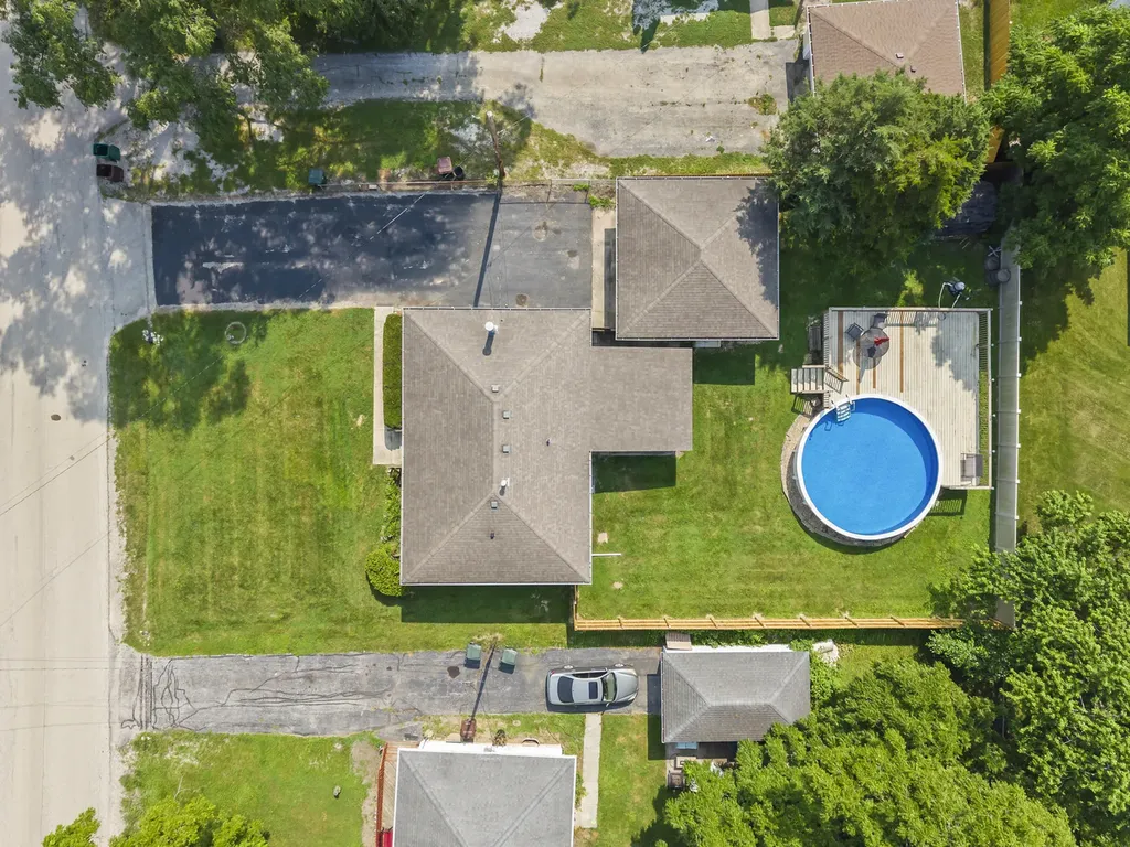 237 East North Street Lockport IL 60441