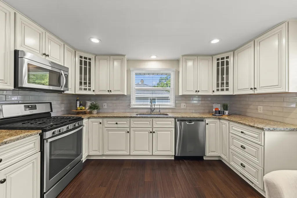 237 East North Street Lockport IL 60441