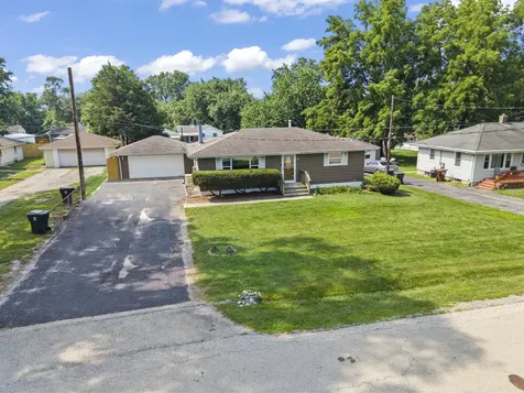 237 East North Street Lockport IL 60441