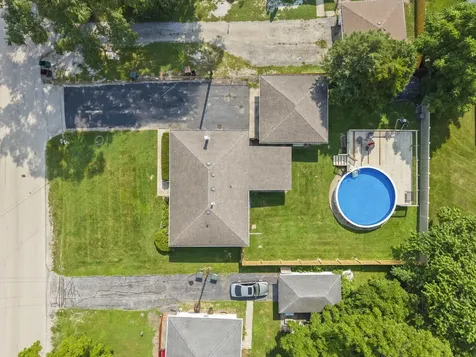 237 East North Street Lockport IL 60441