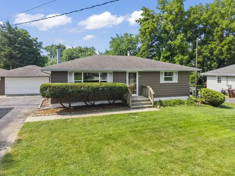 237 East North Street Lockport IL 60441