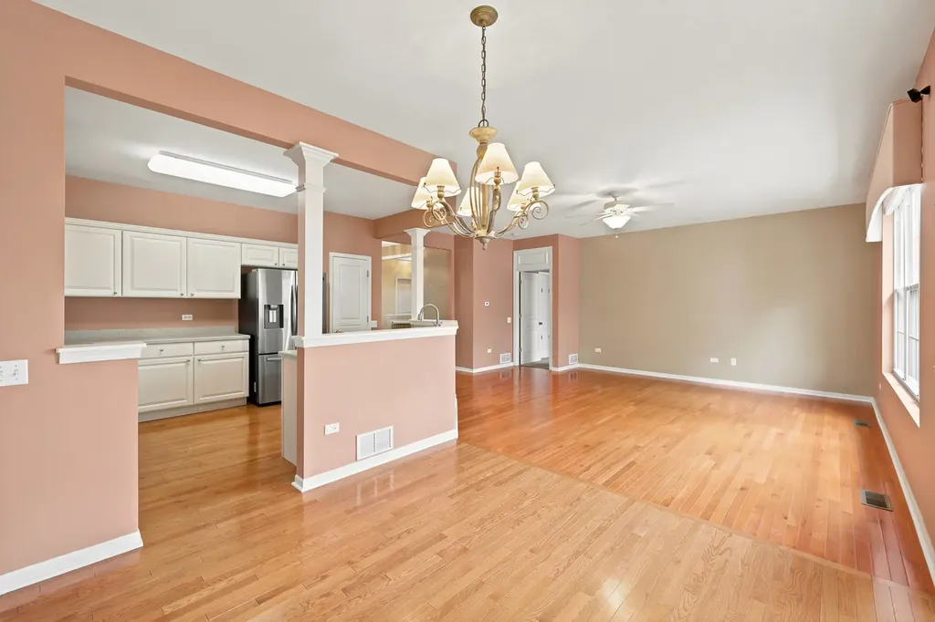 11923 Harrison Road Huntley IL 60142