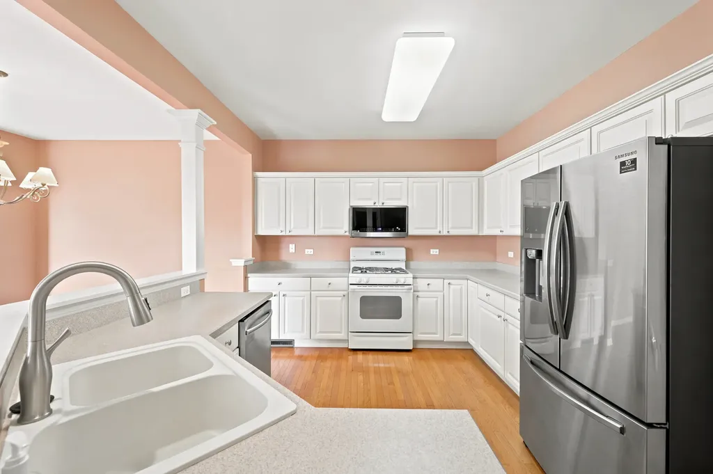 11923 Harrison Road Huntley IL 60142