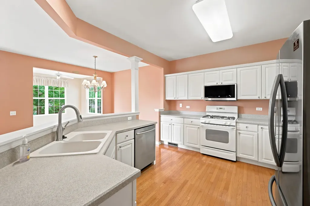 11923 Harrison Road Huntley IL 60142