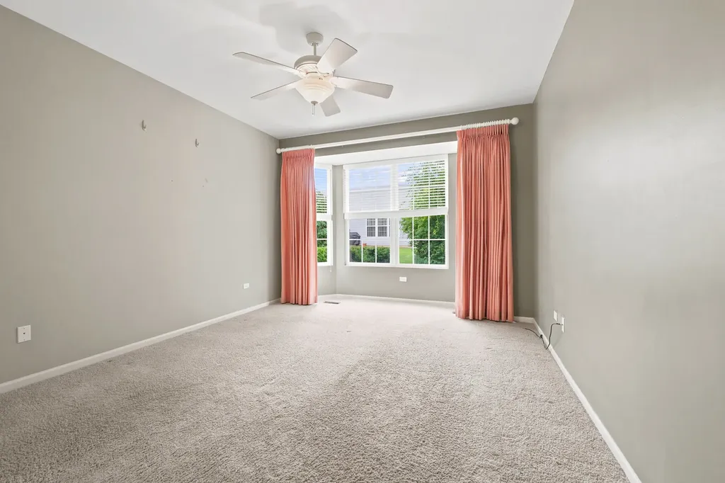 11923 Harrison Road Huntley IL 60142