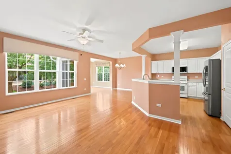 11923 Harrison Road Huntley IL 60142