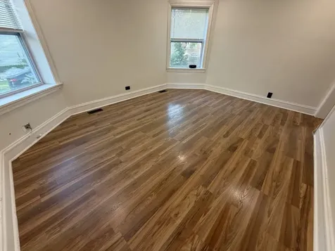 6749 South Peoria Street Chicago IL 60621