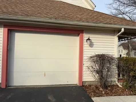 745 Regina Court Woodstock IL 60098