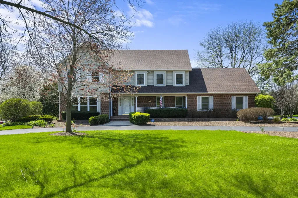 26 Brandywine Road South Barrington IL 60010