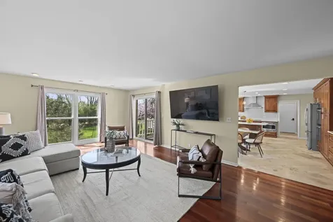 26 Brandywine Road South Barrington IL 60010