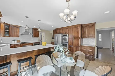 26 Brandywine Road South Barrington IL 60010