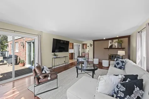 26 Brandywine Road South Barrington IL 60010