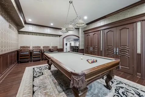319 Sheridan Road Winnetka IL 60093