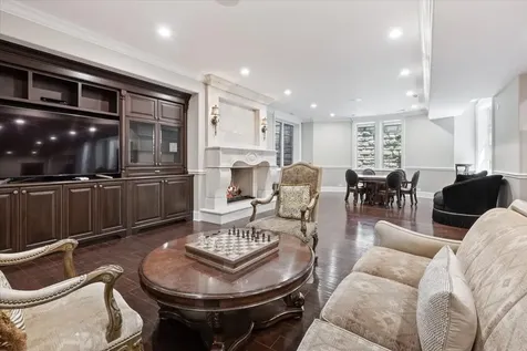 319 Sheridan Road Winnetka IL 60093
