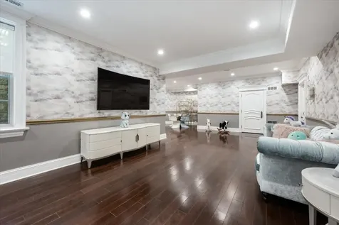 319 Sheridan Road Winnetka IL 60093