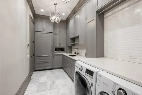 319 Sheridan Road Winnetka IL 60093