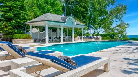 319 Sheridan Road Winnetka IL 60093