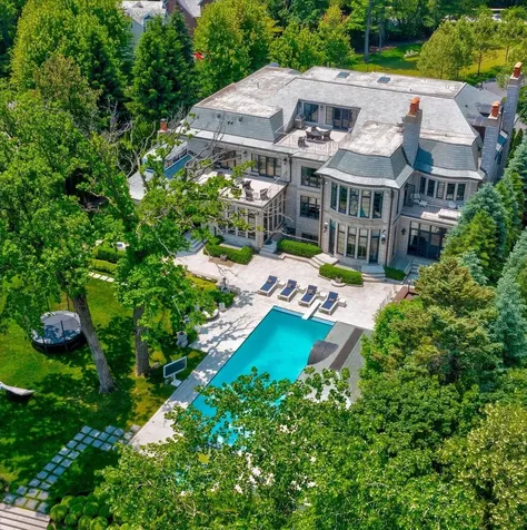 319 Sheridan Road Winnetka IL 60093