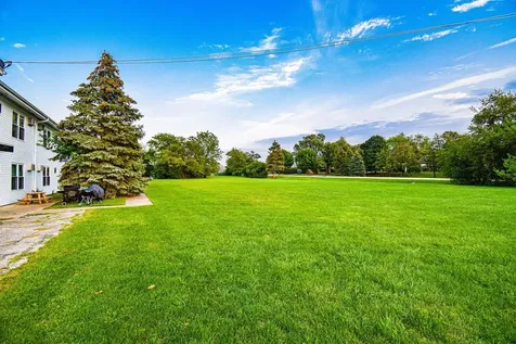 575 Berry Avenue Grayslake IL 60030