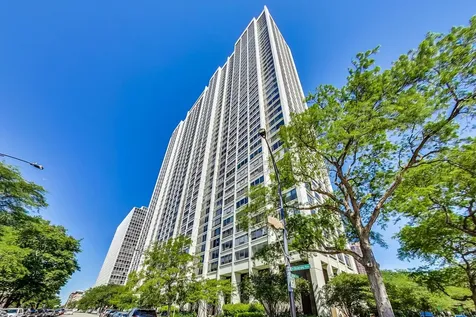 2800 North Lake Shore Drive Chicago IL 60657