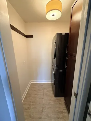 2800 North Lake Shore Drive Chicago IL 60657
