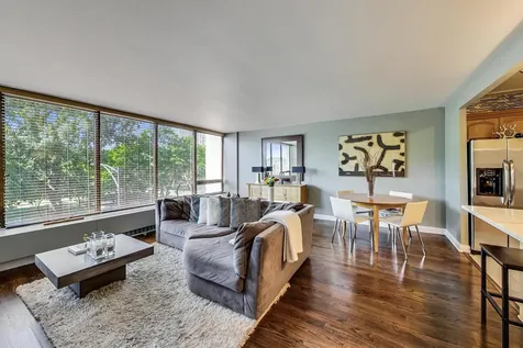 2800 North Lake Shore Drive Chicago IL 60657