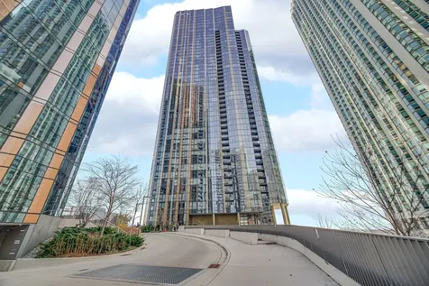 211 North Harbor Drive Chicago IL 60601