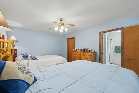1806 Glenwood Oaks Court Urbana IL 61801
