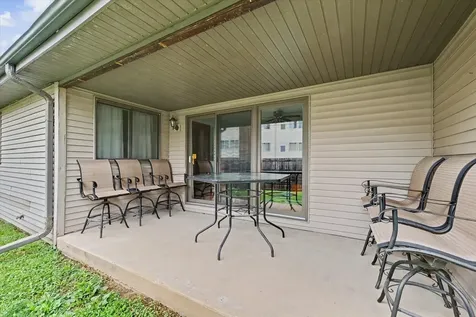 1806 Glenwood Oaks Court Urbana IL 61801