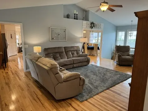 318 Piazza Lane Chatham IL 62629