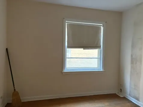6531 North Hoyne Avenue Chicago IL 60645