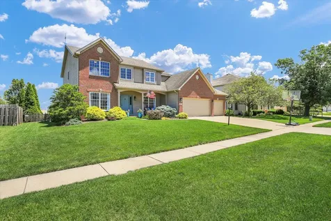 2106 Crossgate Court Champaign IL 61822