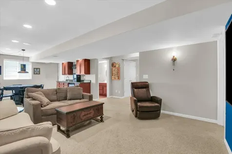 2106 Crossgate Court Champaign IL 61822