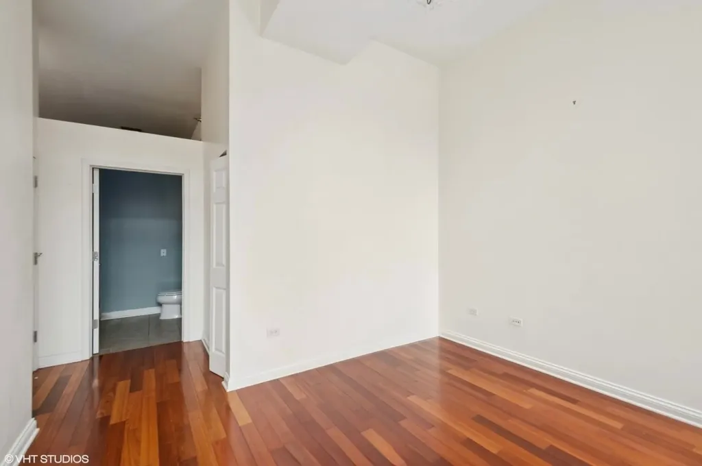 8 West Monroe Street Chicago IL 60603
