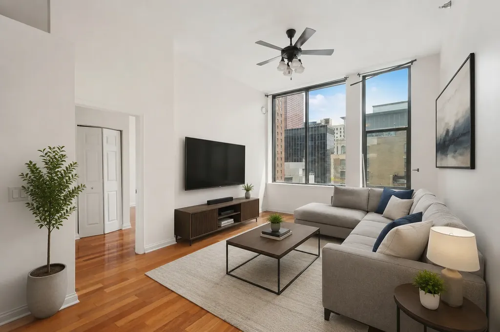 8 West Monroe Street Chicago IL 60603