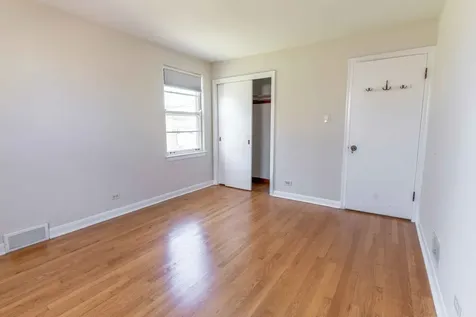 1635 Downing Avenue Westchester IL 60154
