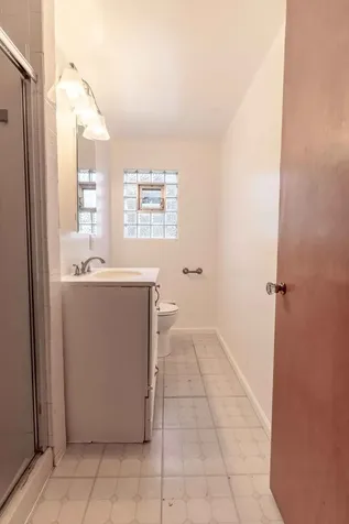 1635 Downing Avenue Westchester IL 60154